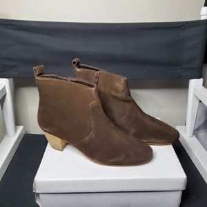 Find. Womens Andy 1w4 001 Ankle Boot Size 10.5